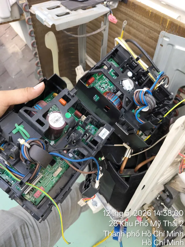 Thay board dàn nóng (nếu hỏng board dàn nóng)